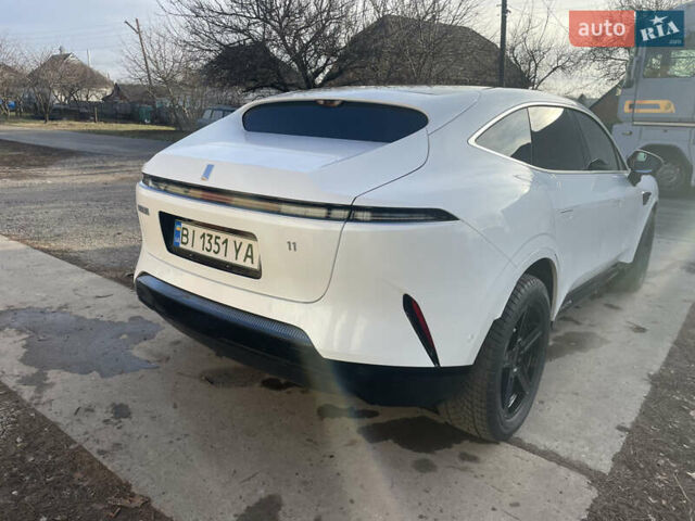 Білий Avatr 11, об'ємом двигуна 0 л та пробігом 16 тис. км за 49500 $, фото 18 на Automoto.ua
