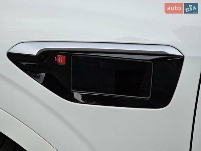 Белый Avatr 11, объемом двигателя 0 л и пробегом 13 тыс. км за 41000 $, фото 9 на Automoto.ua
