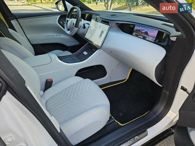 Білий Avatr 11, об'ємом двигуна 0 л та пробігом 4 тис. км за 44900 $, фото 50 на Automoto.ua