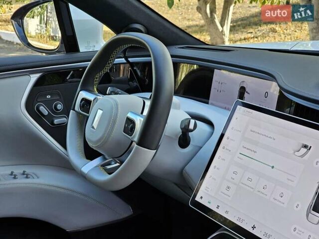 Белый Avatr 11, объемом двигателя 0 л и пробегом 13 тыс. км за 41000 $, фото 56 на Automoto.ua