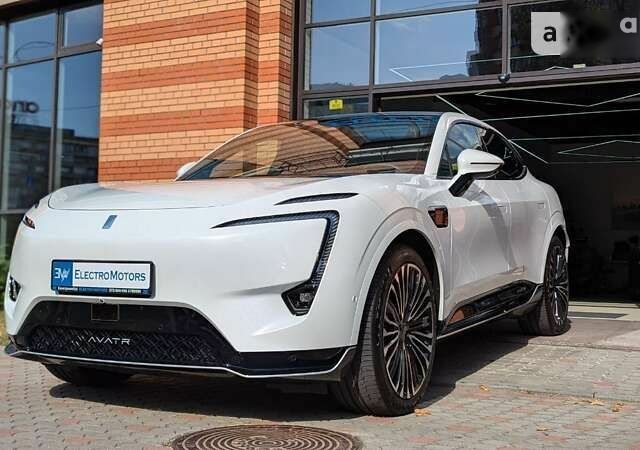 Avatr 11, объемом двигателя 0 л и пробегом 6 тыс. км за 46999 $, фото 25 на Automoto.ua