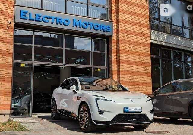 Avatr 11, объемом двигателя 0 л и пробегом 6 тыс. км за 46999 $, фото 18 на Automoto.ua