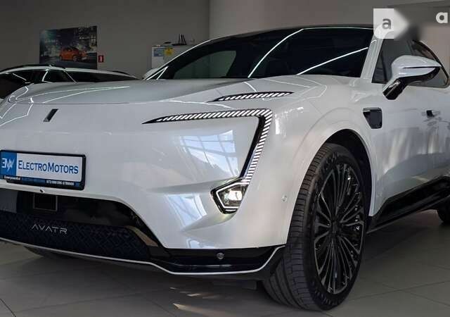 Avatr 11, объемом двигателя 0 л и пробегом 6 тыс. км за 46999 $, фото 6 на Automoto.ua