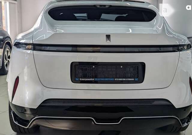 Avatr 11, объемом двигателя 0 л и пробегом 6 тыс. км за 46999 $, фото 12 на Automoto.ua