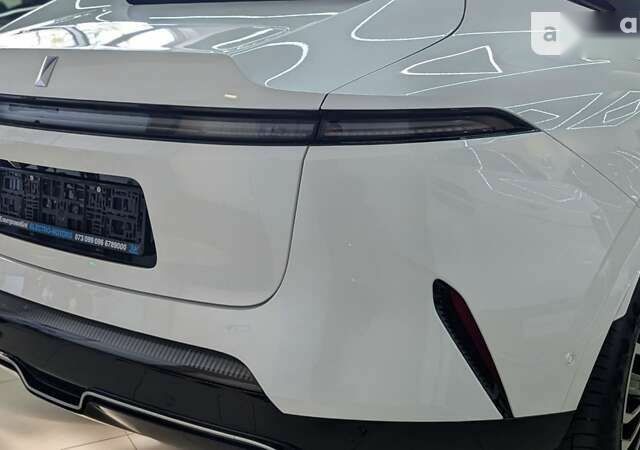 Avatr 11, объемом двигателя 0 л и пробегом 6 тыс. км за 46999 $, фото 11 на Automoto.ua