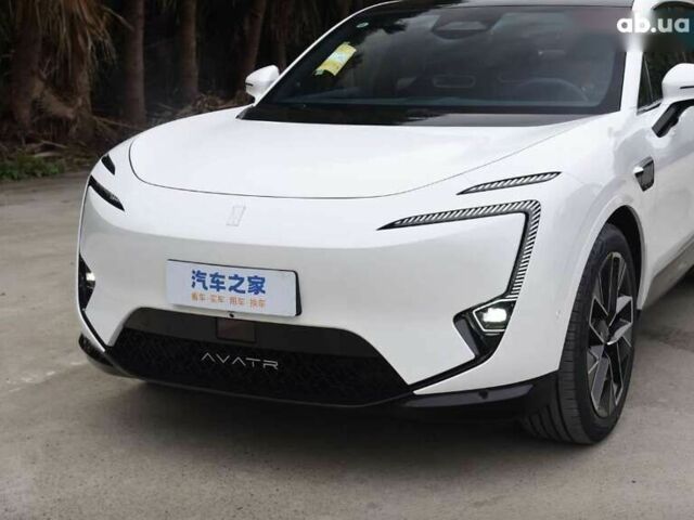 Avatr 11, объемом двигателя 0 л и пробегом 1 тыс. км за 49999 $, фото 11 на Automoto.ua