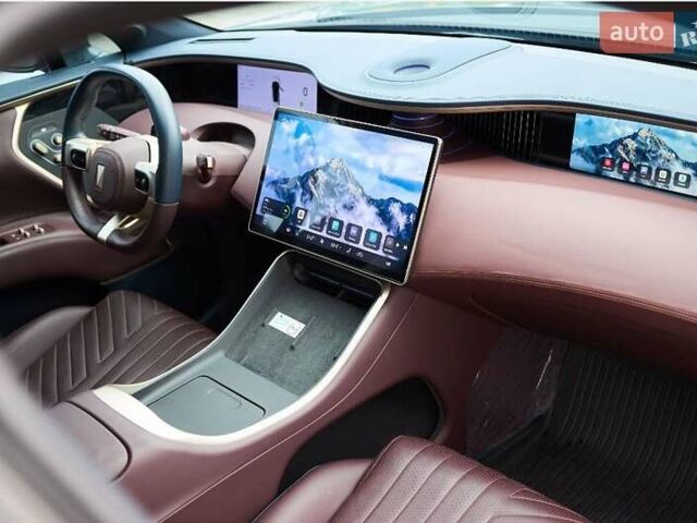 Серый Avatr 11, объемом двигателя 0 л и пробегом 27 тыс. км за 40500 $, фото 10 на Automoto.ua