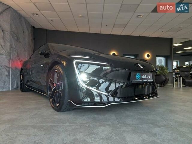 Черный Avatr 12, объемом двигателя 0 л и пробегом 2 тыс. км за 60500 $, фото 4 на Automoto.ua