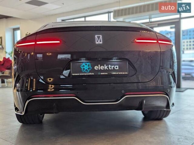 Черный Avatr 12, объемом двигателя 0 л и пробегом 2 тыс. км за 60500 $, фото 9 на Automoto.ua