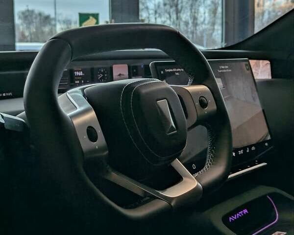 Черный Avatr 12, объемом двигателя 0 л и пробегом 2 тыс. км за 60500 $, фото 16 на Automoto.ua