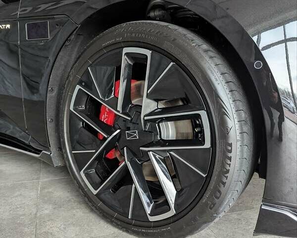 Черный Avatr 12, объемом двигателя 0 л и пробегом 2 тыс. км за 60500 $, фото 5 на Automoto.ua