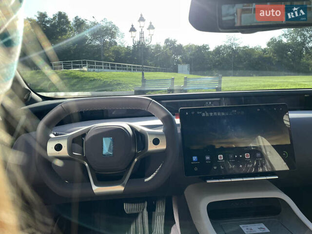 Фиолетовый Avatr 12, объемом двигателя 0 л и пробегом 1 тыс. км за 47700 $, фото 5 на Automoto.ua