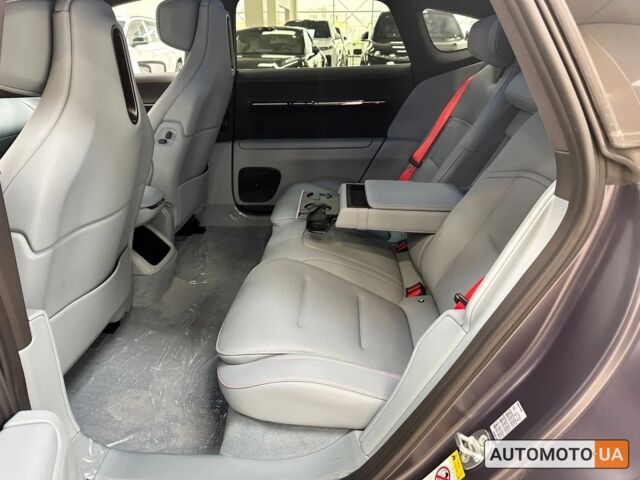 Фіолетовий Avatr 12, об'ємом двигуна 0 л та пробігом 1 тис. км за 59100 $, фото 10 на Automoto.ua