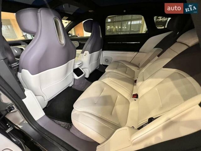 Avatr 12 2024 у Дніпро (Дніпропетровську) на Automoto.ua Сірий Avatr 12, об'ємом двигуна 0 л та пробігом 1 тис. км за 55000 $, фото 15 на Automoto.ua