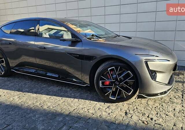 Серый Avatr 12, объемом двигателя 0 л и пробегом 1 тыс. км за 59500 $, фото 7 на Automoto.ua