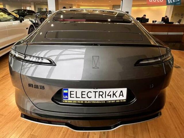 Avatr 12 2024 у Дніпро (Дніпропетровську) на Automoto.ua Сірий Avatr 12, об'ємом двигуна 0 л та пробігом 1 тис. км за 55000 $, фото 4 на Automoto.ua