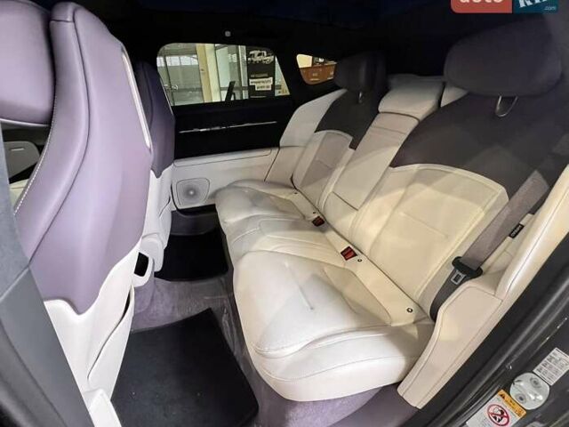 Avatr 12 2024 у Дніпро (Дніпропетровську) на Automoto.ua Сірий Avatr 12, об'ємом двигуна 0 л та пробігом 1 тис. км за 55000 $, фото 16 на Automoto.ua