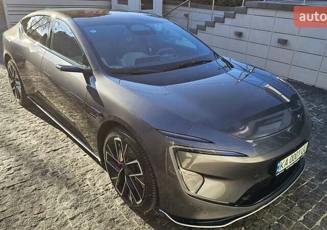Серый Avatr 12, объемом двигателя 0 л и пробегом 1 тыс. км за 59500 $, фото 4 на Automoto.ua