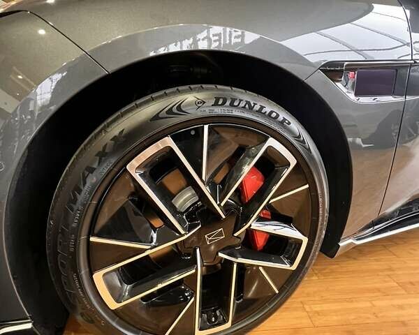 Avatr 12 2024 у Дніпро (Дніпропетровську) на Automoto.ua Сірий Avatr 12, об'ємом двигуна 0 л та пробігом 1 тис. км за 55000 $, фото 18 на Automoto.ua