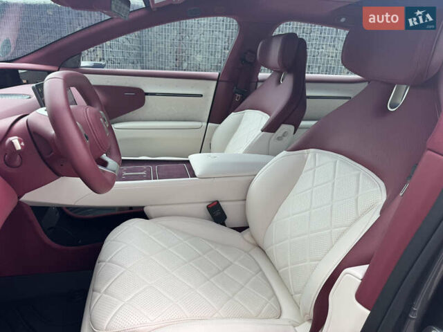 Сірий Avatr 12, об'ємом двигуна 0 л та пробігом 1 тис. км за 75000 $, фото 10 на Automoto.ua