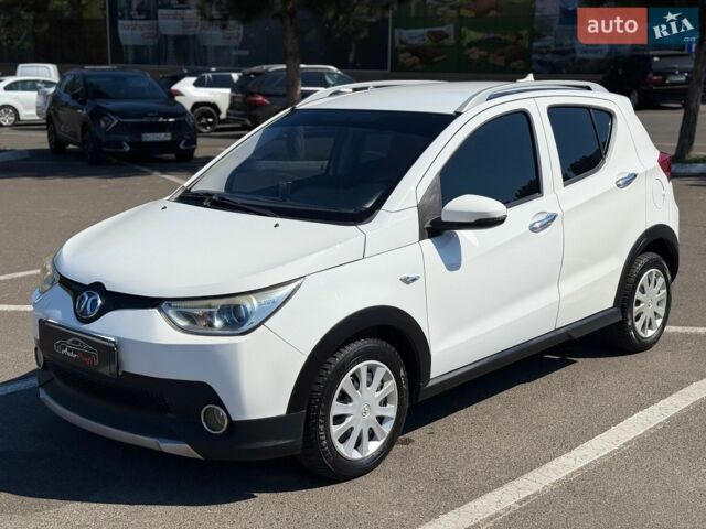 Белый BAIC EC200, объемом двигателя 0 л и пробегом 42 тыс. км за 6500 $, фото 10 на Automoto.ua
