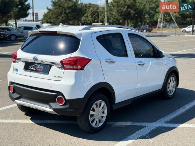 Белый BAIC EC200, объемом двигателя 0 л и пробегом 42 тыс. км за 6500 $, фото 5 на Automoto.ua