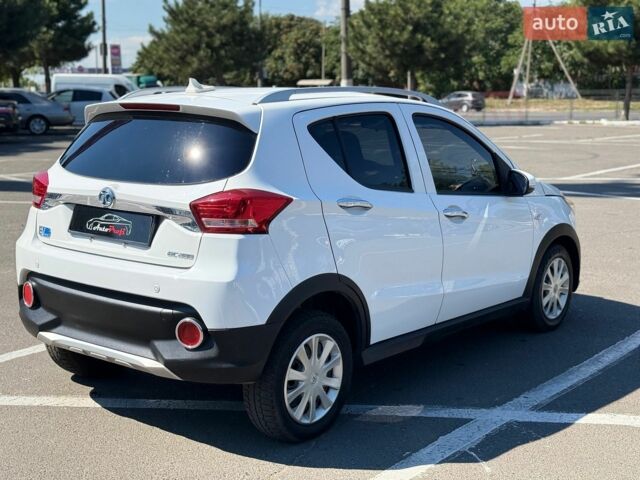 Белый BAIC EC200, объемом двигателя 0 л и пробегом 42 тыс. км за 6500 $, фото 6 на Automoto.ua