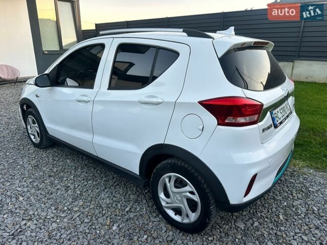 Белый BAIC EC3, объемом двигателя 0 л и пробегом 38 тыс. км за 7900 $, фото 3 на Automoto.ua