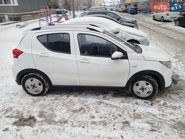 Белый BAIC EC3, объемом двигателя 0 л и пробегом 67 тыс. км за 7500 $, фото 3 на Automoto.ua