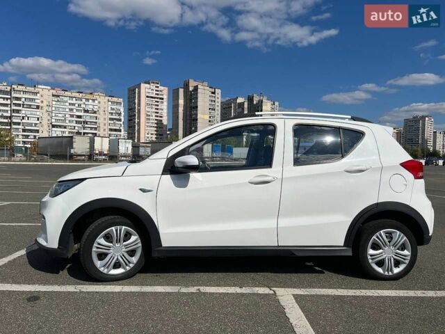 Белый BAIC EC3, объемом двигателя 0 л и пробегом 90 тыс. км за 7000 $, фото 3 на Automoto.ua