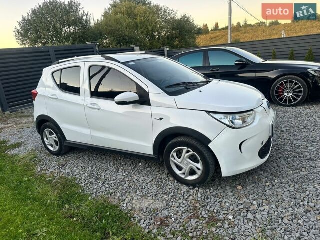 Белый BAIC EC3, объемом двигателя 0 л и пробегом 38 тыс. км за 7900 $, фото 6 на Automoto.ua