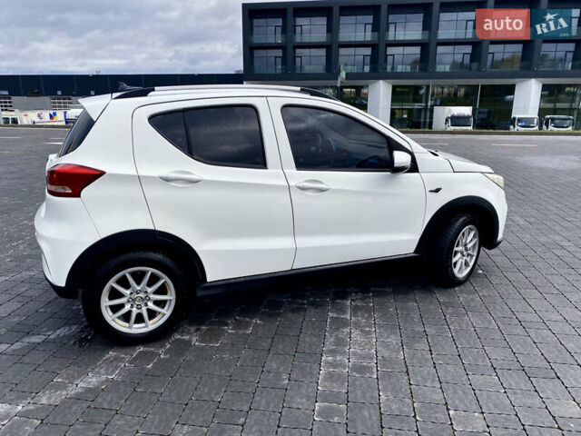 Белый BAIC EC3, объемом двигателя 0 л и пробегом 58 тыс. км за 6500 $, фото 6 на Automoto.ua