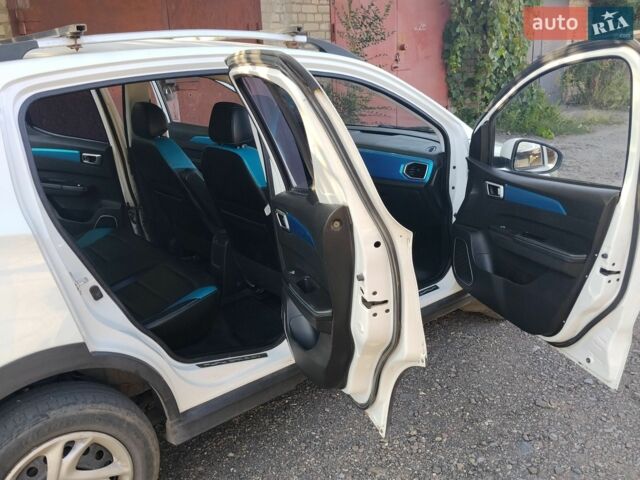 Білий BAIC EC3, об'ємом двигуна 0 л та пробігом 59 тис. км за 7350 $, фото 5 на Automoto.ua