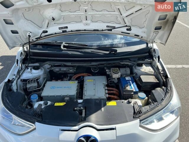 Белый BAIC EC3, объемом двигателя 0 л и пробегом 90 тыс. км за 7000 $, фото 10 на Automoto.ua