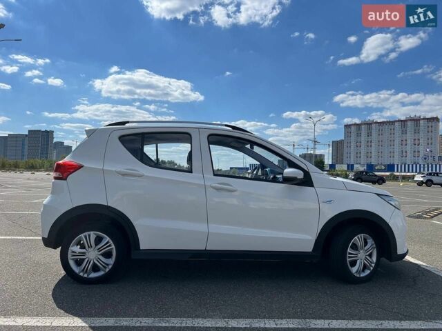 Белый BAIC EC3, объемом двигателя 0 л и пробегом 90 тыс. км за 7000 $, фото 7 на Automoto.ua