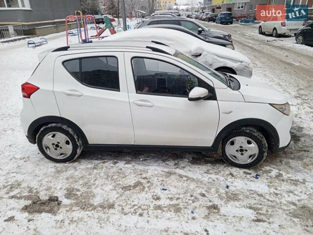 Белый BAIC EC3, объемом двигателя 0 л и пробегом 67 тыс. км за 6500 $, фото 3 на Automoto.ua
