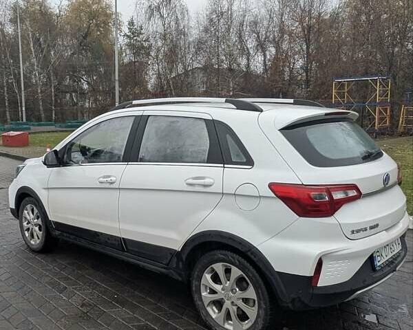 Белый BAIC EC5, объемом двигателя 0 л и пробегом 54 тыс. км за 12500 $, фото 14 на Automoto.ua