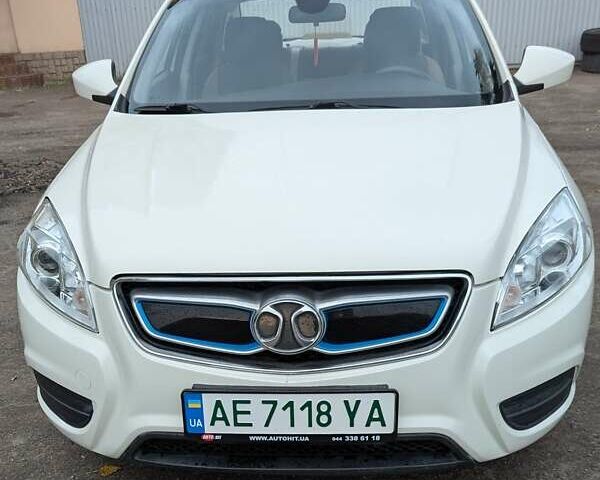 Білий BAIC EU260, об'ємом двигуна 0 л та пробігом 22 тис. км за 10000 $, фото 13 на Automoto.ua