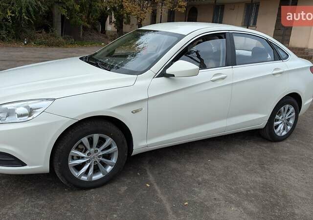 Білий BAIC EU260, об'ємом двигуна 0 л та пробігом 22 тис. км за 10000 $, фото 18 на Automoto.ua