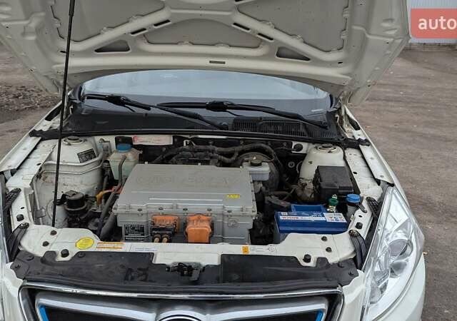 Білий BAIC EU260, об'ємом двигуна 0 л та пробігом 22 тис. км за 10000 $, фото 6 на Automoto.ua