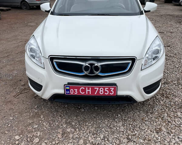 BAIC EU260, объемом двигателя 0 л и пробегом 31 тыс. км за 10000 $, фото 10 на Automoto.ua
