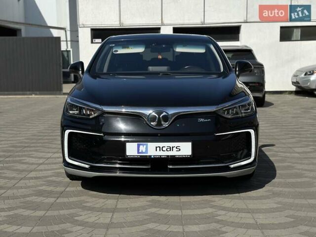 Черный BAIC EU5, объемом двигателя 0 л и пробегом 95 тыс. км за 14000 $, фото 1 на Automoto.ua