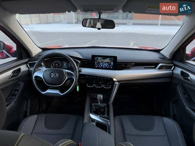 Красный BAIC X3, объемом двигателя 1.5 л и пробегом 23 тыс. км за 10900 $, фото 23 на Automoto.ua