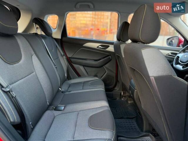 Красный BAIC X3, объемом двигателя 1.5 л и пробегом 23 тыс. км за 10900 $, фото 25 на Automoto.ua