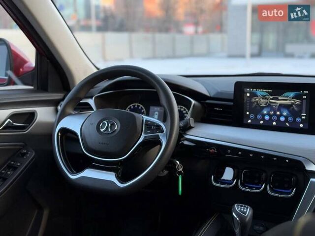 Красный BAIC X3, объемом двигателя 1.5 л и пробегом 23 тыс. км за 10900 $, фото 33 на Automoto.ua