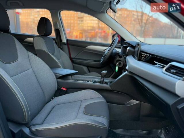 Красный BAIC X3, объемом двигателя 1.5 л и пробегом 23 тыс. км за 10900 $, фото 27 на Automoto.ua
