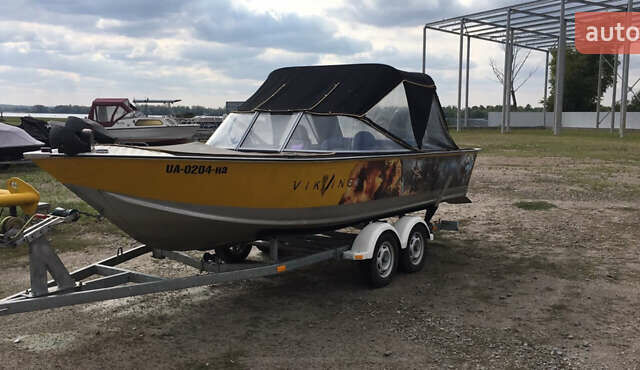 Красный Blue Fin Sportsman, объемом двигателя 0 л и пробегом 0 тыс. км за 20000 $, фото 5 на Automoto.ua