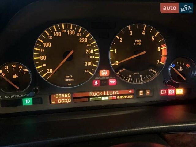 Черный BMW-Alpina B12, объемом двигателя 0 л и пробегом 139 тыс. км за 25000 $, фото 10 на Automoto.ua