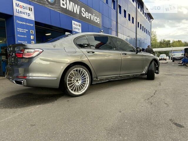 Сірий BMW-Alpina B7, об'ємом двигуна 0 л та пробігом 6 тис. км за 40000 $, фото 31 на Automoto.ua