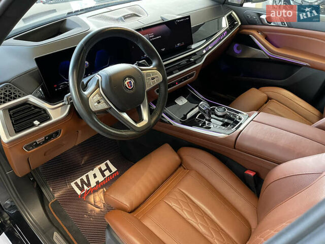 Черный BMW-Alpina XB7, объемом двигателя 4.39 л и пробегом 34 тыс. км за 194900 $, фото 12 на Automoto.ua